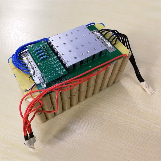 4s 26650 12V 12.8V 96ah Rechargeable Li-ion/Lithium/Lithium Ion /Li Ion/LiFePO4 Battery with Bluetooth Function